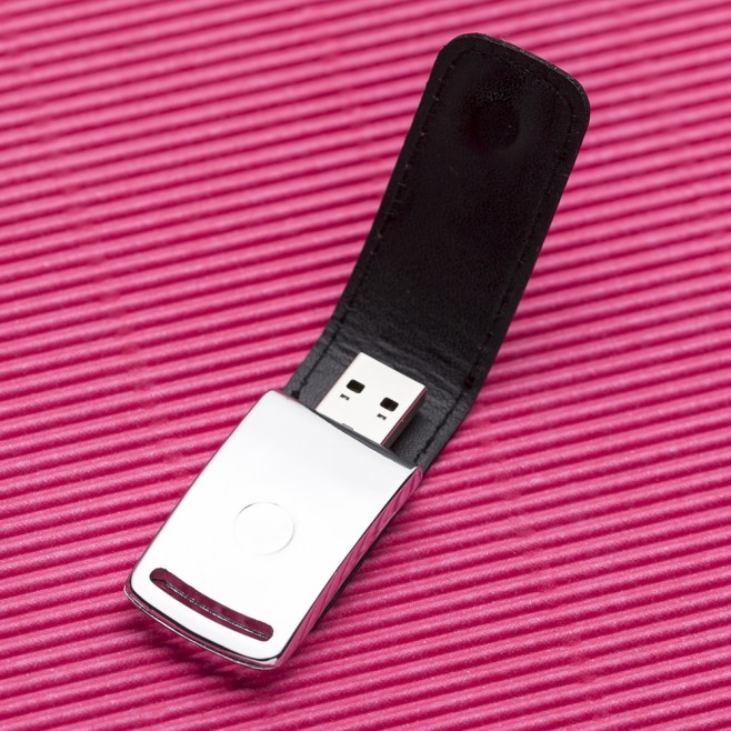 Pen Drive em C. Sintético 4/8GB Personalizado